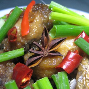 Braised Star-Anise Fish Head